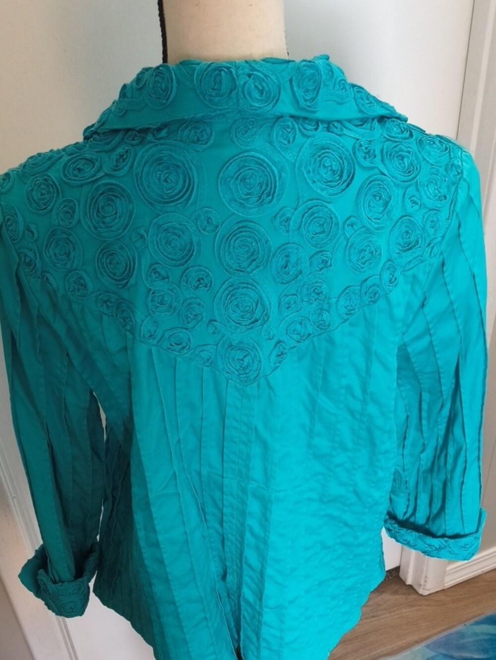 Turquoise Textured Jacket - Picture 4 of 8